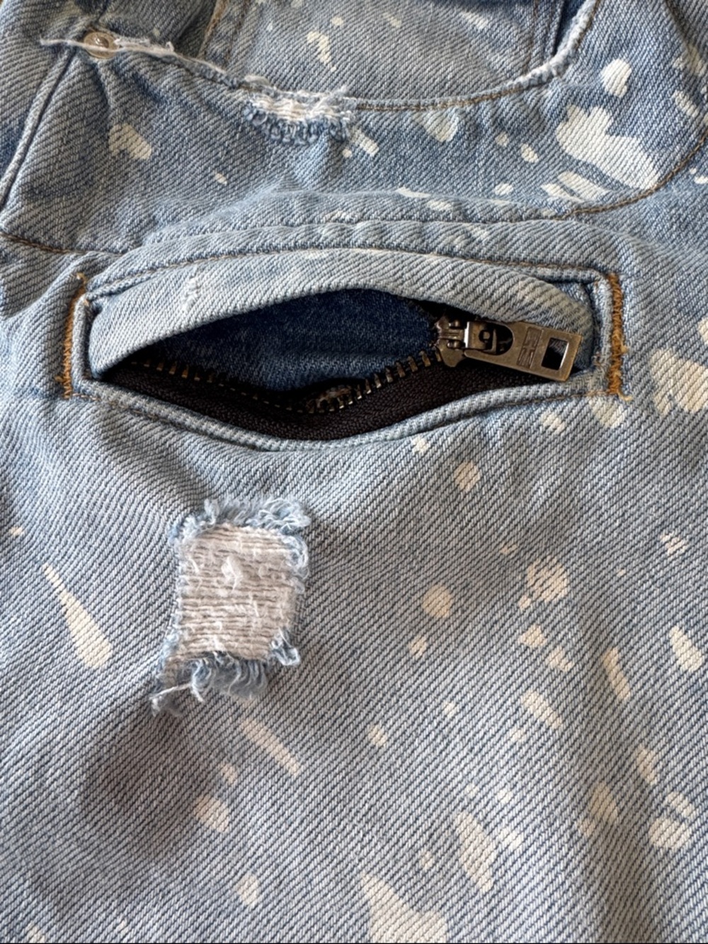 Hudson Jeans Light Blue Denim Shorts - Picture 3 of 9